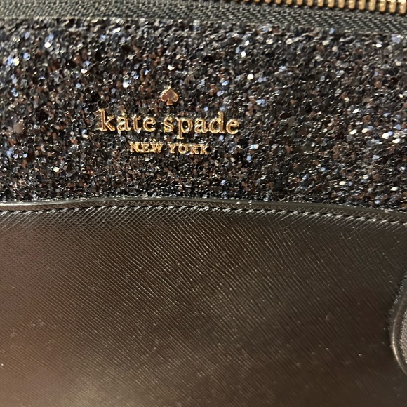 Kate Spade Tote - Picture 3 of 10